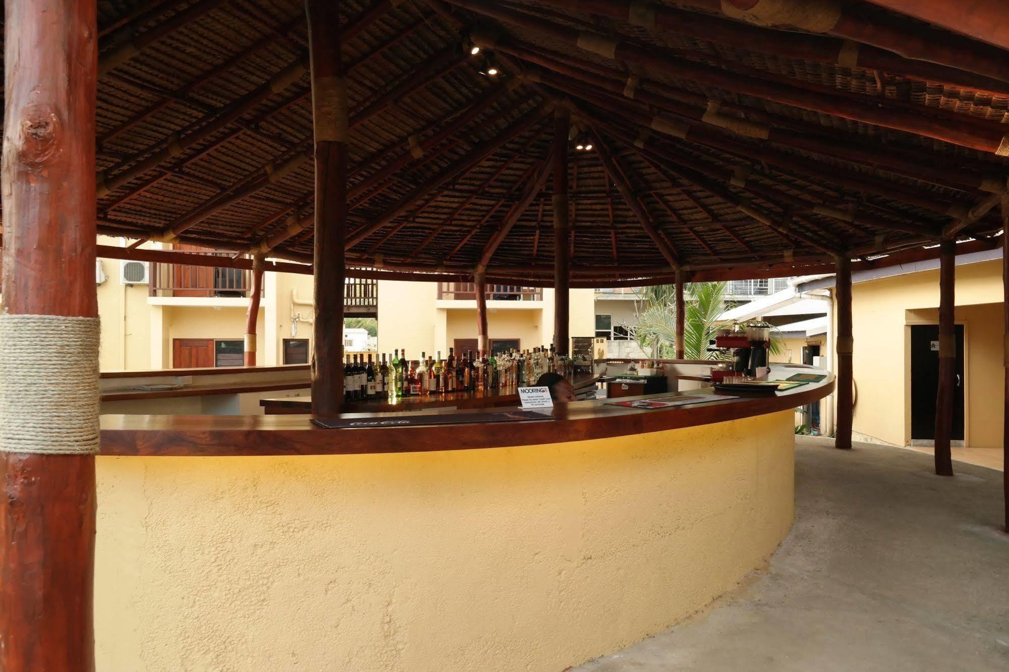 Moorings Hotel Port Vila Exterior photo