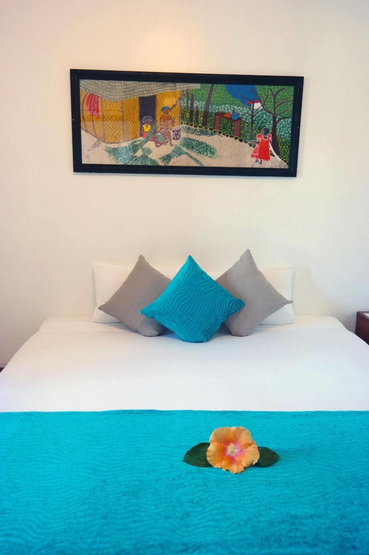 Moorings Hotel Port Vila Exterior photo